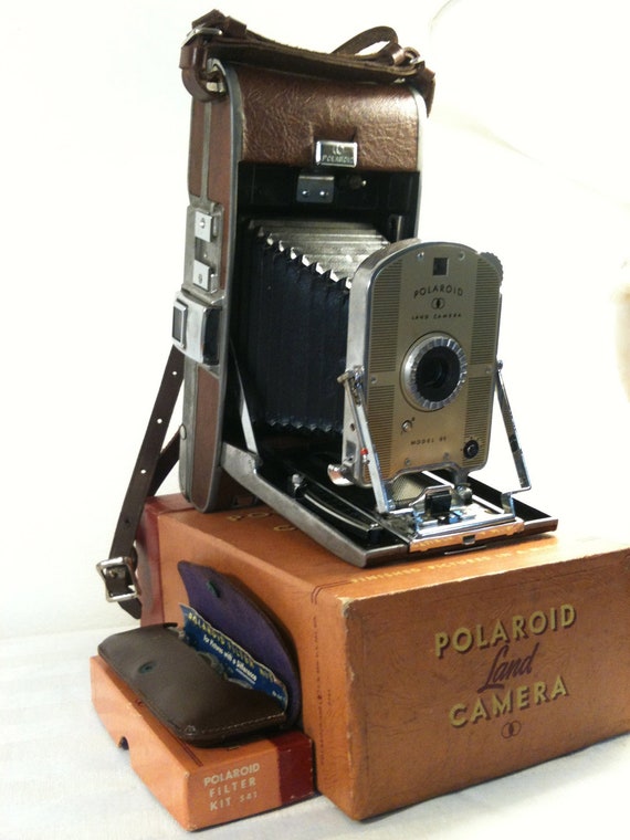 1948-1953 / Collector's / Polaroid Land Camera / 1st