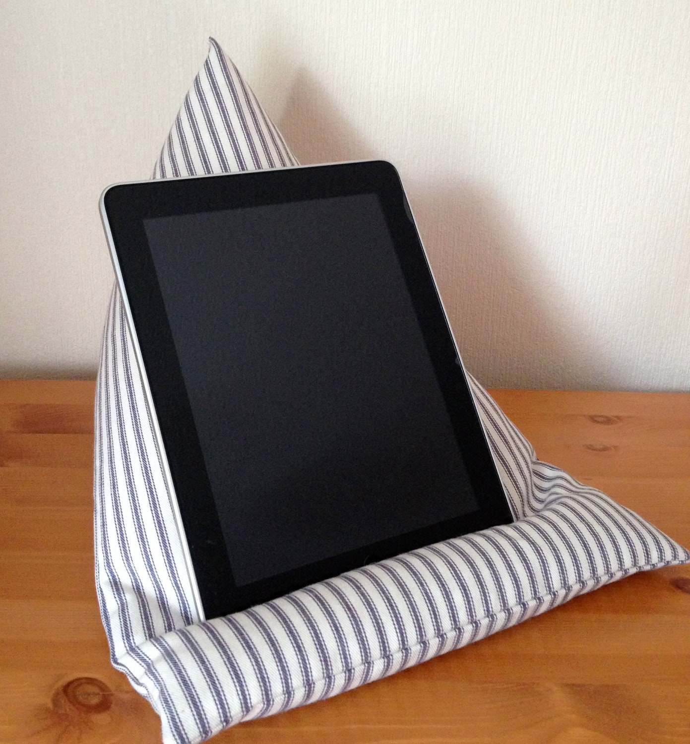 Bean Bag Stand for ipadtablet or ereader