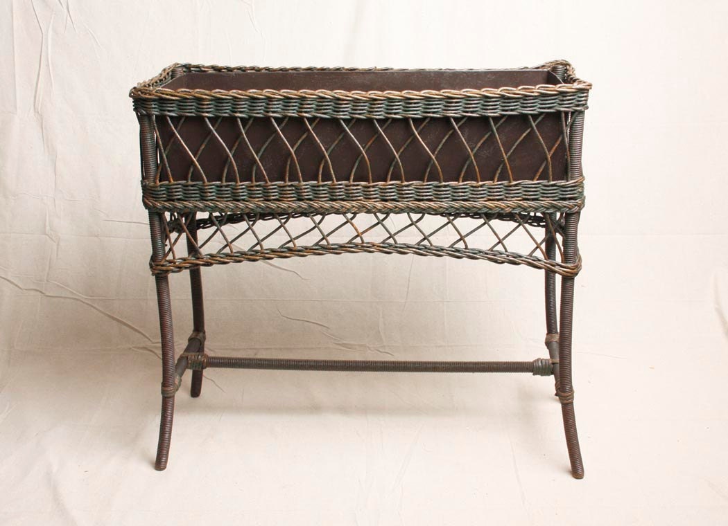 Antique Wicker Planter w/ Metal Liner Home Decor Interior