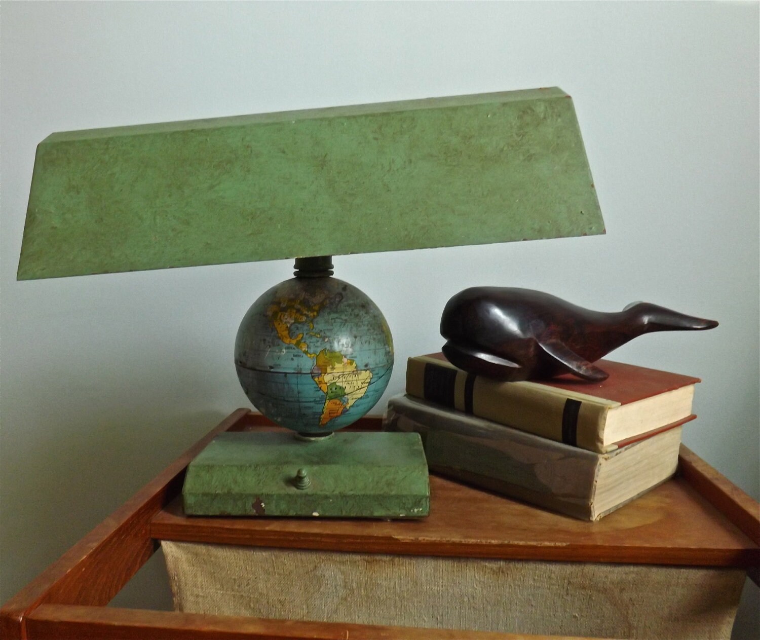 Vintage World Globe Desk Lamp