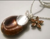 SALES! Flower Crystal Pendant, Sea Shells, Bohemian Chic, 11/24