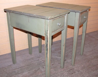 ONE Distressed Shaker End Table with Drawewr - Rustic Cottage Style -Color Choice
