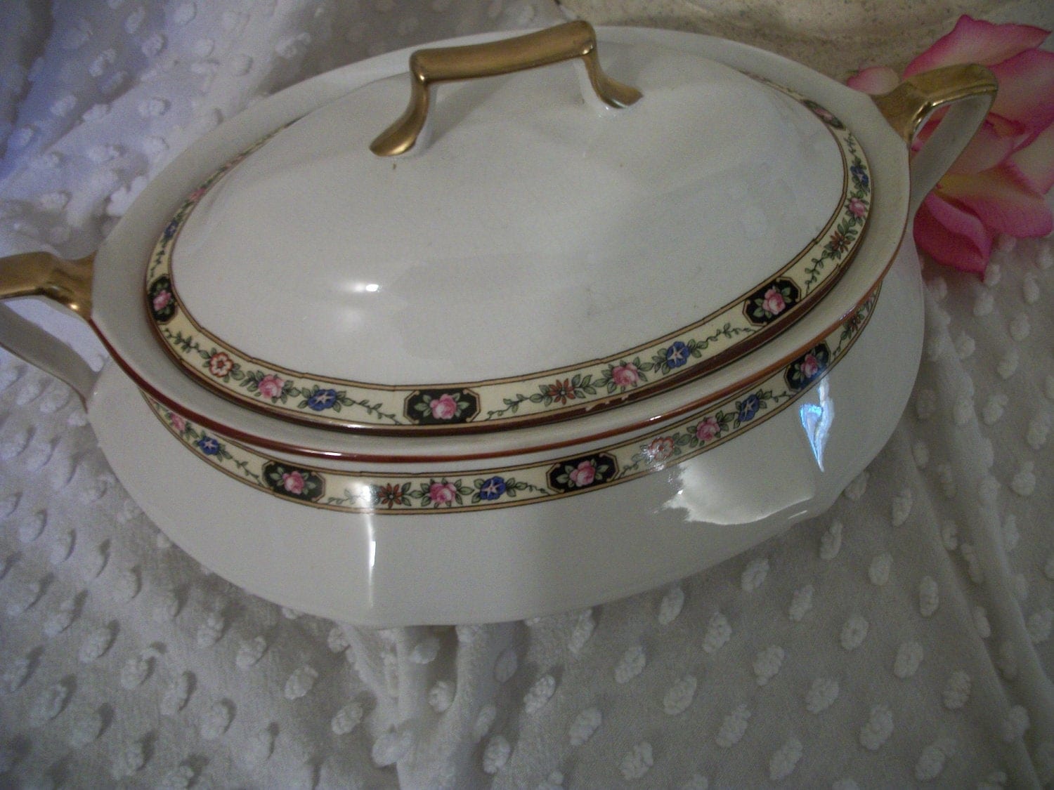 Vintage Porcelain Limoges China USA Sebring Ohio Covered