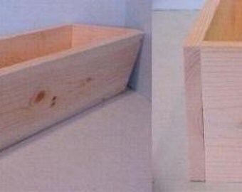4200-15S A Slant front natural pine planter 7"w x 5" h x 15" long