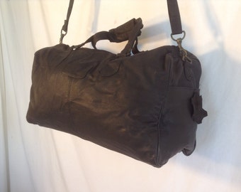 Leather duffel,duffel,Black,leather, carry on luggage, gym bag, Vintage unused 1980's