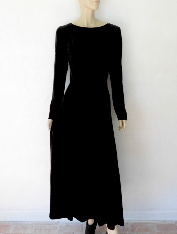 Vintage Velvet Maxi Dress Black Velvet Bohemian by luvofvintage