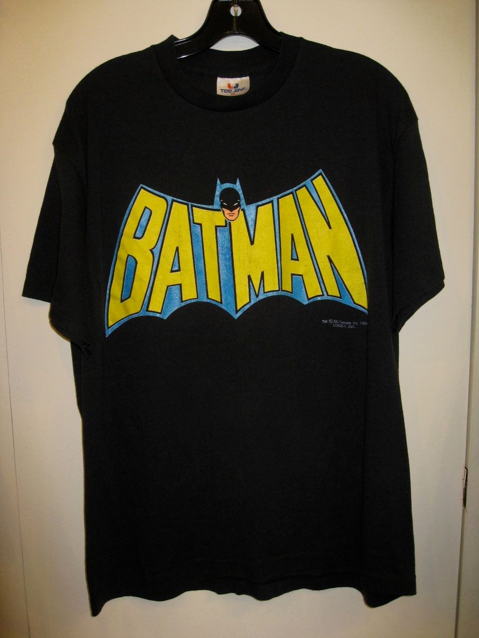 Batman Vintage T Shirt
 Vintage 1989 Batman Logo T shirt size X DC ics size XL