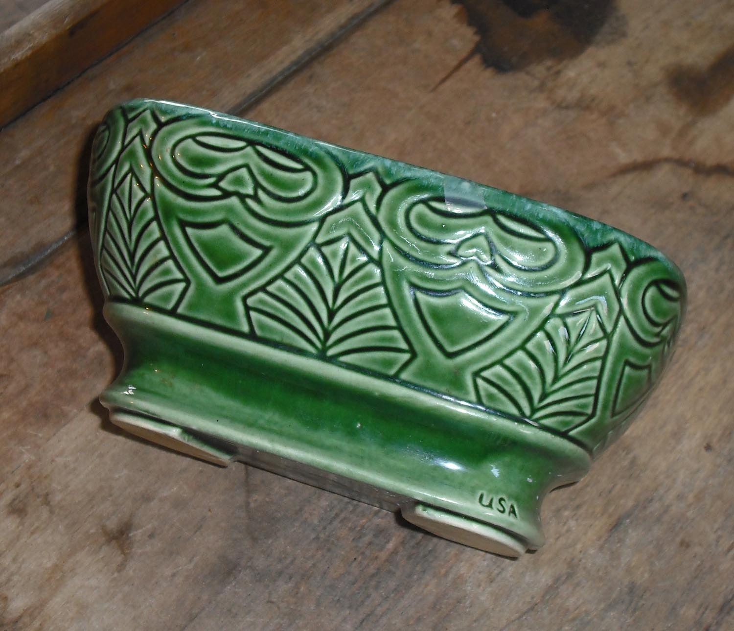 Vintage USA Pottery Green Planter Vase Bowl Owl Design Art