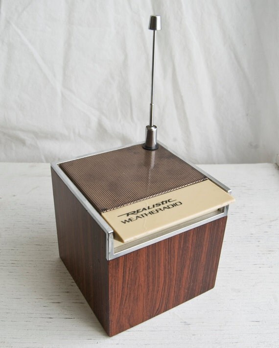 Realistic Weather Radio 1970s Radio Shack Cube Radio