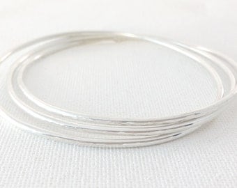 Plain Bangles - Sterling Silver Bangles - Lightly Hammered Bracelet Set - Linked Bangles - Set of 3 Bangles - Looped Bangle Set of Three