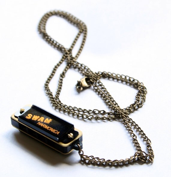 Mini Swan Harmonica Necklace