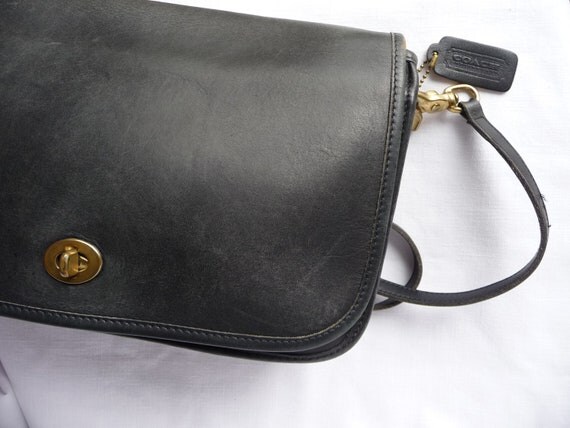 Vintage COACH Classic Large City Bag in Black by SavedbytheSaver