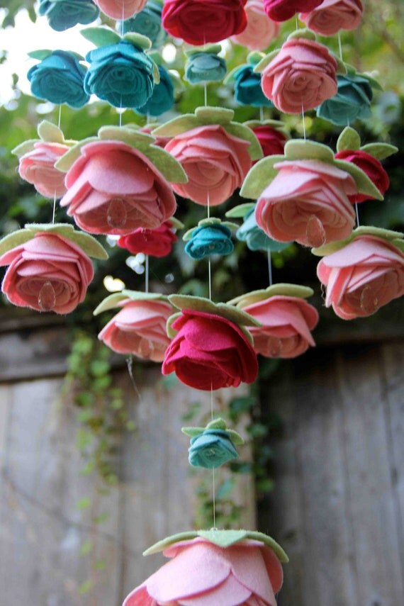 Swarovski crystal Rose Mobile (Style 1) Pink, Cotton Candy, Fuchsia, B. Blue and Peacock with Pistaschio Leaves