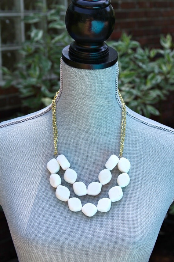 Items similar to White Beaded Necklace on Etsy