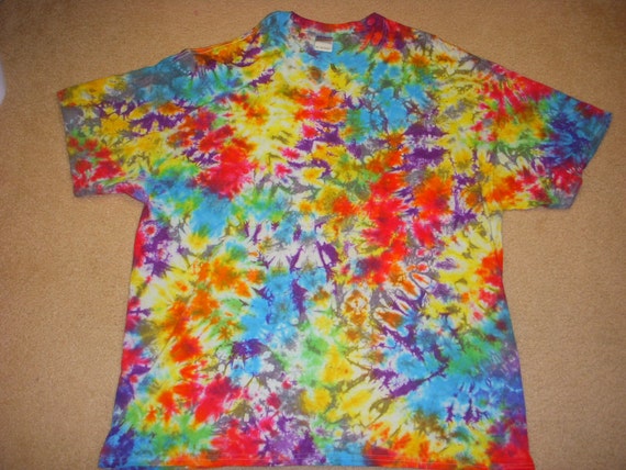 2X tie dye t-shirt rainbow bunch pattern 2XL by syllishirts