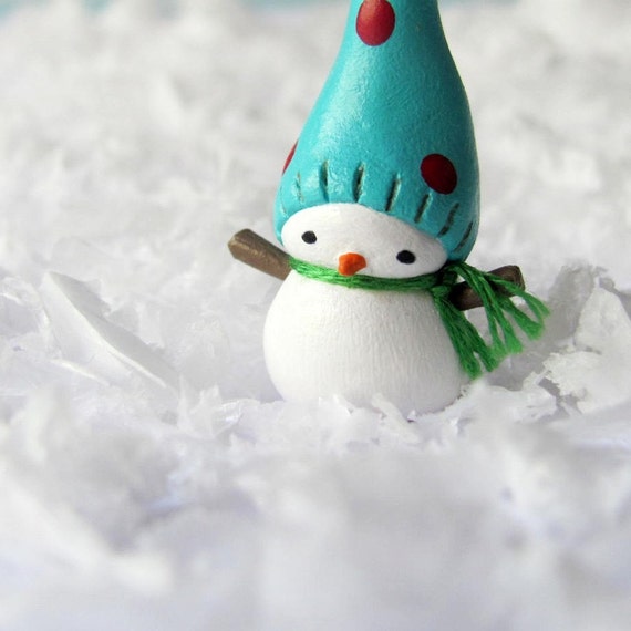 tiny snowman figurines