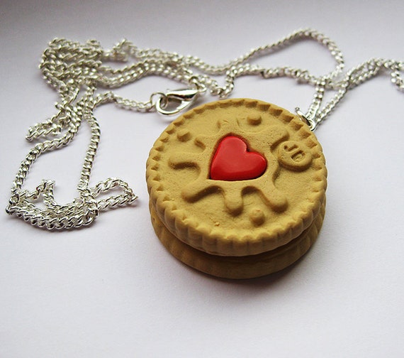 Ted baker jammy dodger necklace Clearance