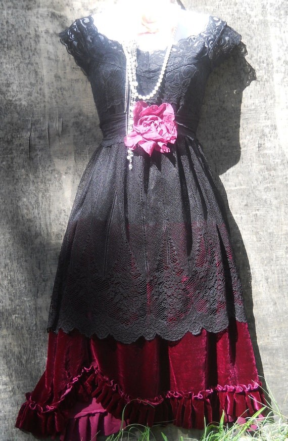 Black lace dress red velvet silk party ruffles goth