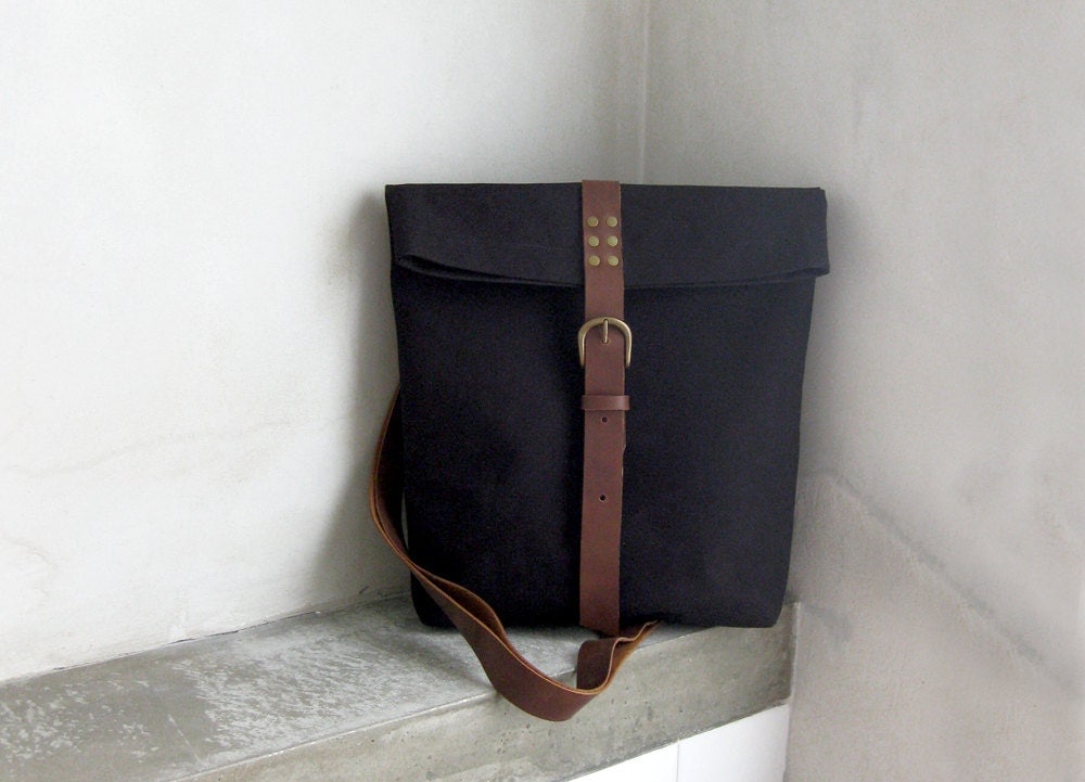 Black Canvas Messenger Tote Bag Brown Leather Straps