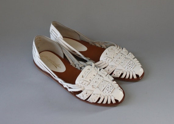 Vintage Shoes / 1980s White Leather Flats / 80s Woven Leather