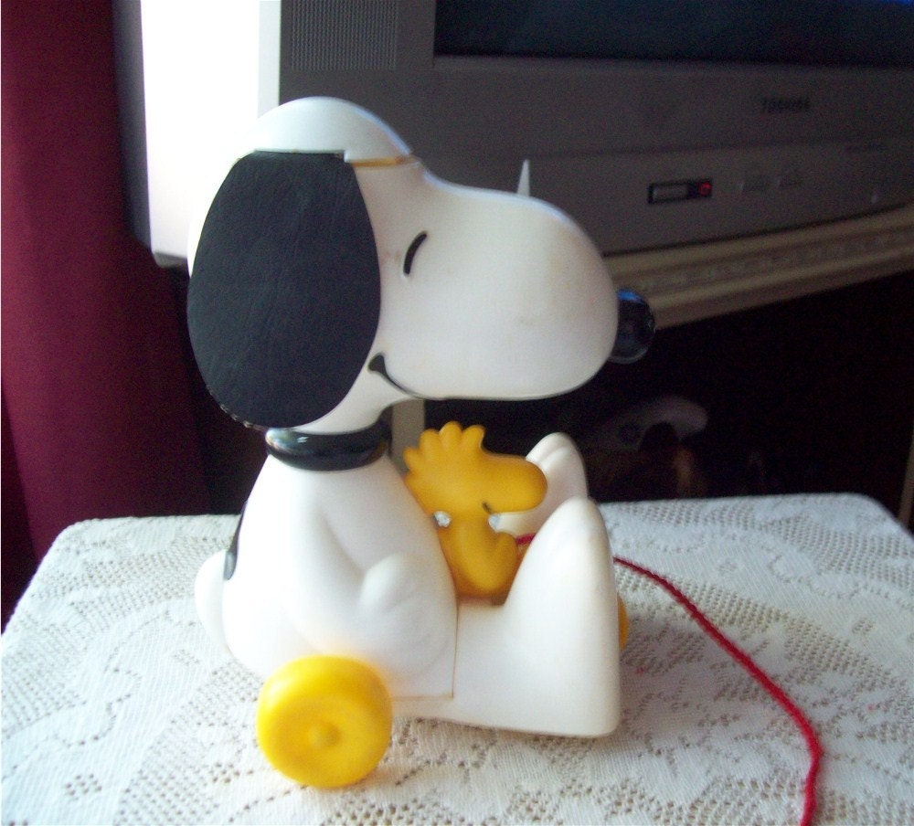 snoopy woodstock toy