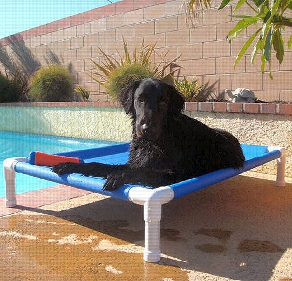 Outside Beds Dog Beds PVC Beds 12 oz Marine by DianesK9Creations