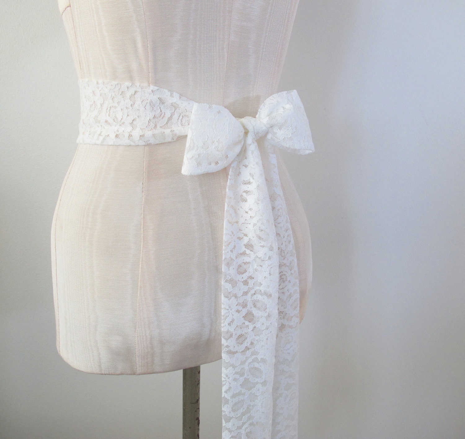 Soft Diamond White Lace Sash Wedding Sash Bridal Belt Vintage