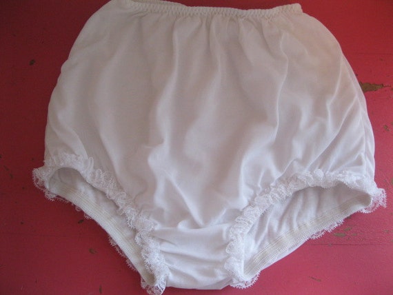 vintage sissy PANTIES white underwear lace leg 1960s sweet