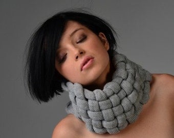 Woven Cowl in Stone Grey
