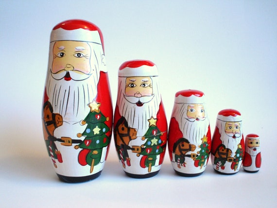 Santa Claus Nesting Stacking Wooden Set of 5 Dolls Vintage