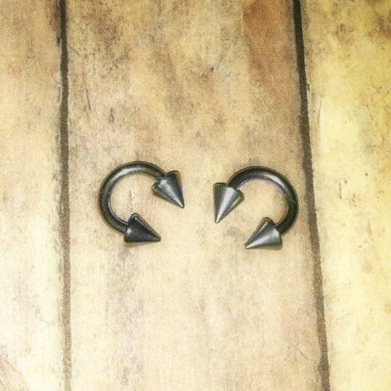 Horseshoe Spike jewelry Cartilage Earring Septum Piercing