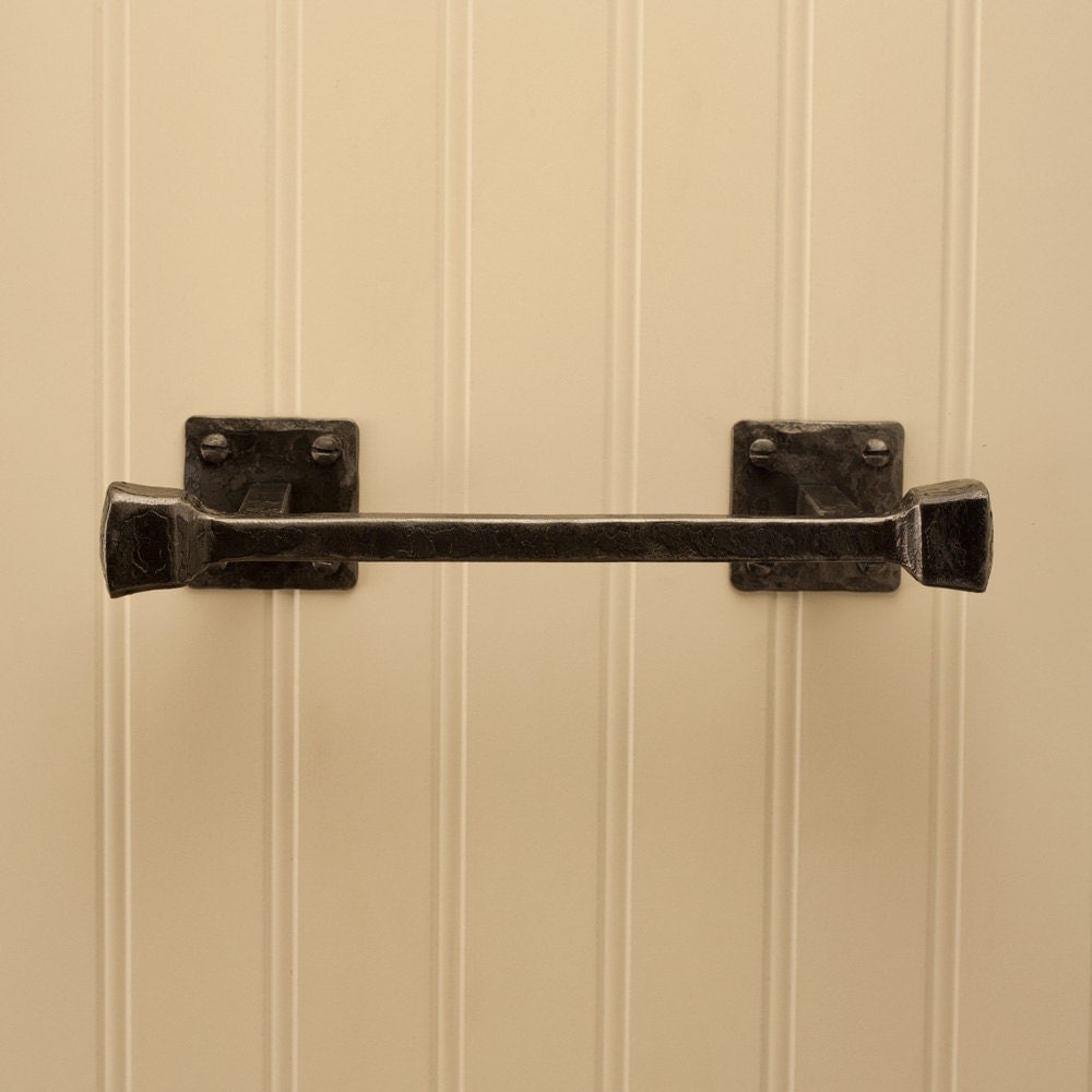 6 Frithia Hand Towel Bar Hand Iron