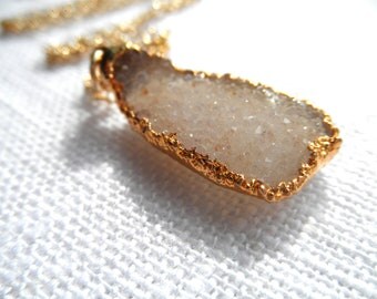 Druzy necklace - off-white druzy necklace -gold necklace - druzy and gold - D R U Z Y 106