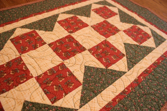 Quilted Christmas Table Runner