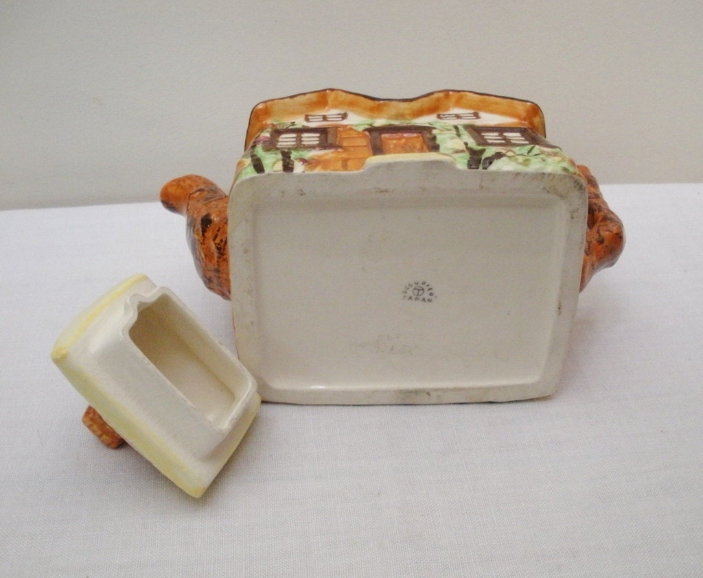 Vintage Occupied Japan Cottage Teapot
