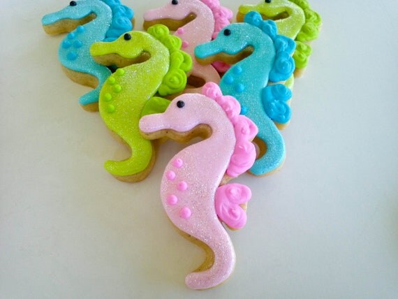 NEW SIZE- Seahorse and Starfish Mini Sugar Cookies- 2 dozen Il_570xn