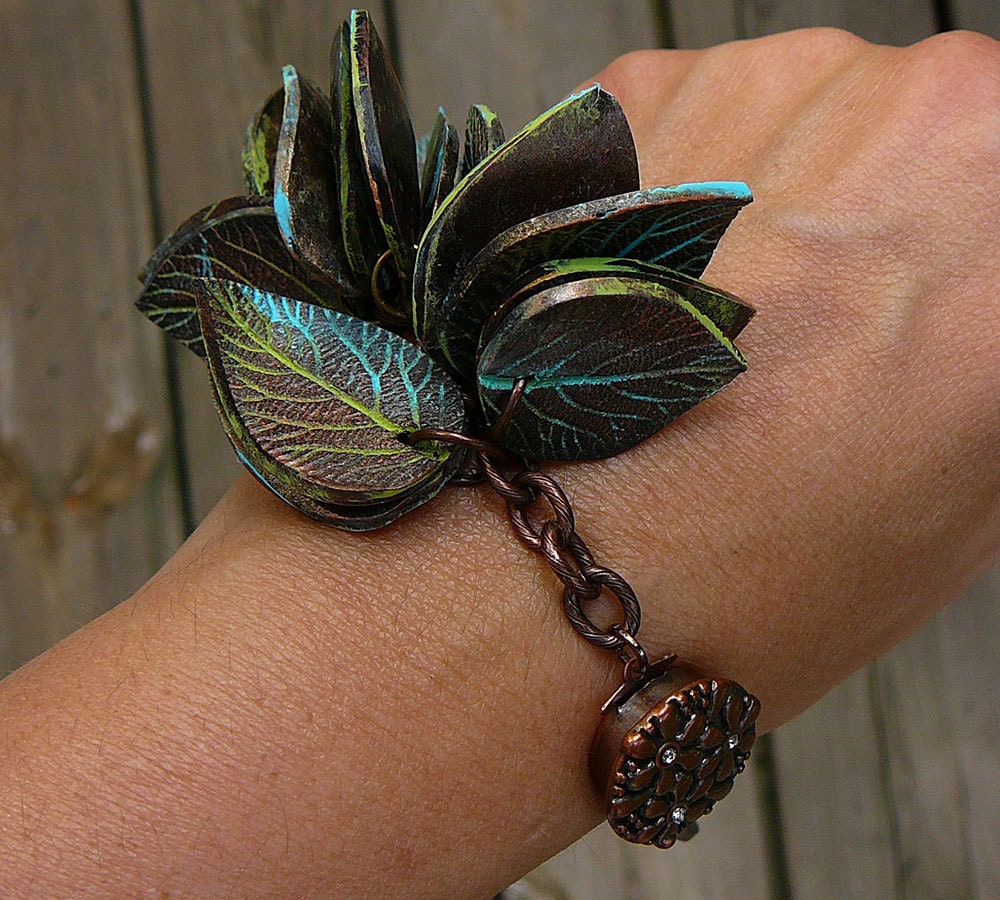 Leaves copper and patina bracelet