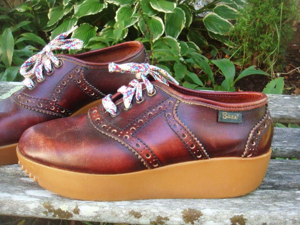 old bass shoes