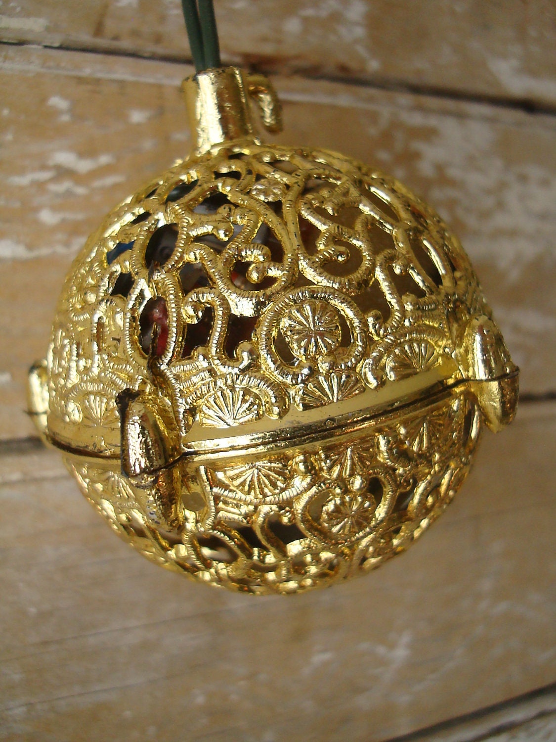 Vintage Gold Chirping Bird Christmas Ornament 3 Chirpee