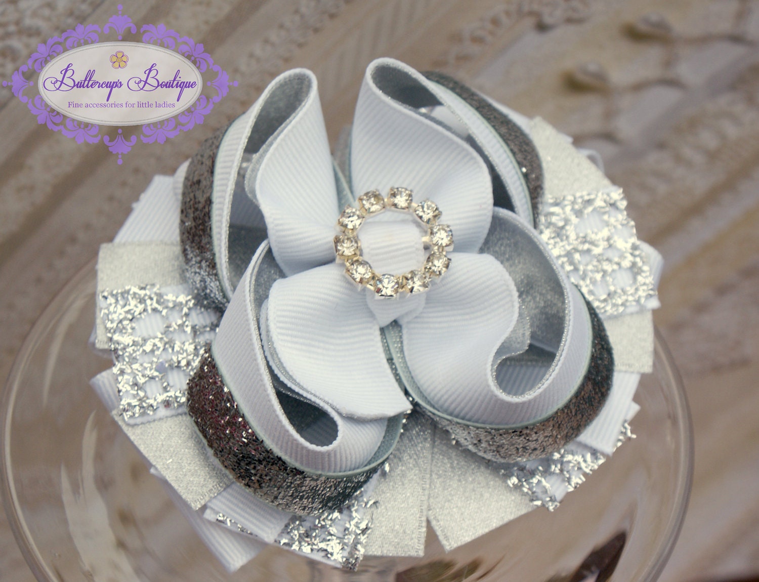 White/silver hair bow Christmas hair bow white/silver