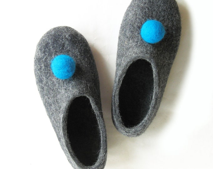 Womens Felted Slippers Circus Ping Pong, Wool Slippers Grey, Felt Shoes, House Shoes Valenki, Winter Warmer, Cold Feet, Christmas Gifts