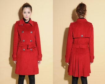 Classic Double-breasted Winter Coat / Stand-up Collar Wool