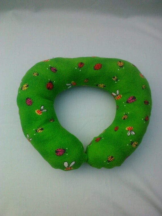 Items similar to Car seat neck pillow for kids on Etsy