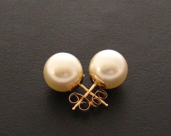 Pearl Stud Earrings,14 Carat Gold Filled 10 mm Large Pearl Earrings, Sweet 16, Pearl Ear Studs, Wedding Jewelry, Bridesmaids Gifts
