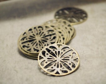 10pcs of Antiqued Bronze Ornate Solid High Quality Filigree Base Connectors Q30-A18598
