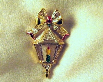 Vintage Brooch,Cristmas Lantern Pin Signed Gerrys