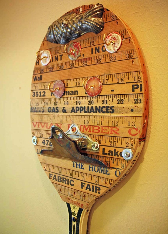 Items similar to Tennis Racket Racquet Yardsticks Key Chain Hooks and