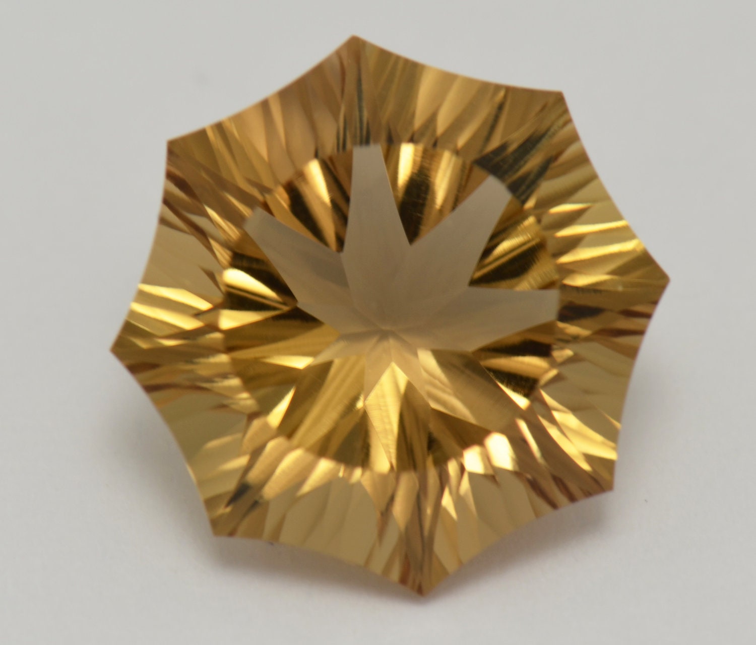 Aspen cut CHAMPAGNE QUARTZ 6.05ct by ShangrilaGems on Etsy