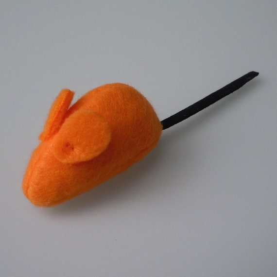 Catnip Mouse Cat Toy Orange Fleece