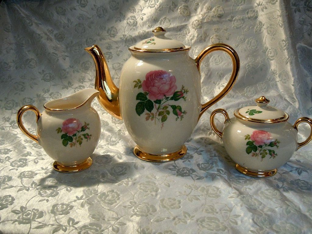  Vintage  Kingwood China  Tea Set made  in USA